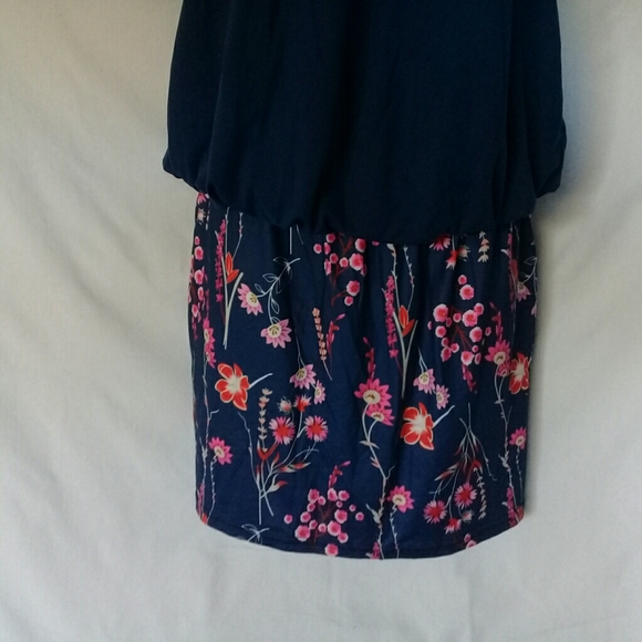 New 1pc tie neck dress navy with flowers size 2X - Picture 6 of 6